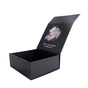 Custom Recyclable Corrugated Gift Box Packaging for Shoes Clothing with Custom Logo Print 15x15x5 cm Wholesale - Product Image 1