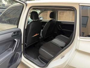 Voiture d'occasion <span class=keywords><strong>pas</strong></span> chère Volkswagen <span class=keywords><strong>Tiguan</strong></span> L modèle 2017 330TSI automatique à deux roues motrices version élégante expédiée immédiatement - Product Image 2