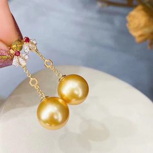 Nuevo Juego de Joyería Fina de Plata de Ley S925 con Perlas de 9-10 mm de New Bee, Incluye Aretes, Collar y Anillo con Perlas Naturales Redondas e Impecables - Product Image 1