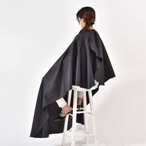 Capa de Salón Negra con Logotipo Personalizado al por Mayor, Capa de Barbero de Poliéster, Delantal Profesional para Cortar el Cabello - Product Image 5