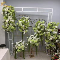 NIKA Bouquet de fleurs artificielles 40 cm, rose, hortensia et lys blancs et verts, idéal pour centre de table de mariage - Meilleures ventes, prix imbattable