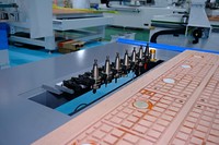 Máquina Router CNC de Vacío para Madera, Acrílico y Aluminio 1325 con Colector de Polvo