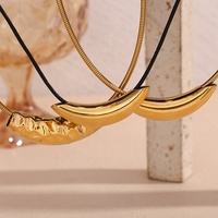 Dreamshow Collier ras du cou magnétique style punk Collier en acier inoxydable 316L plaqué or 18 carats