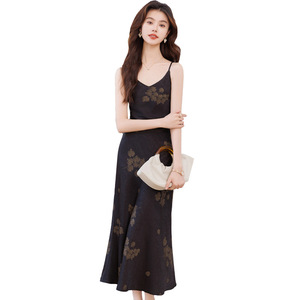 Women's V-Neck Spaghetti Strap Floral Print Satin Long Dress Black Elegant Club Wear 2025 Summer New Arrival - Product Image 5