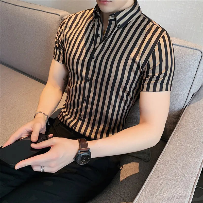 Summer new men's classic striped short sleeved shirt polyester Khaki business gentleman men's black short sleeved striped shirt