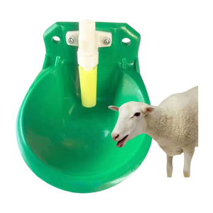 Bebedero automático de tetina con vaso, bebedero pequeño de tetina para ovejas, precio, bebedero de tetina, alimentador de leche para animales - Product Image 5