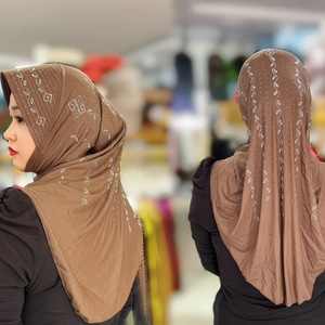 Hijab de Cristal com Strass para Mulheres, Estilo da Arábia Saudita e Dubai, Lenço Islâmico para Uso Diário, Acessório Turco para a Cabeça - Product Image 3