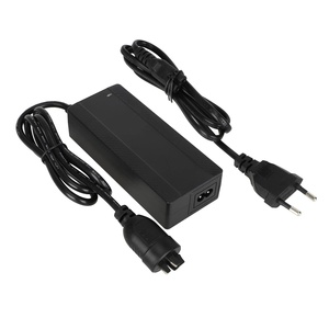 Chargeur 42,0 V 2,0 A avec prise EU pour trottinette électrique, adaptateur secteur et câble d'alimentation pour trottinette - Product Image 3