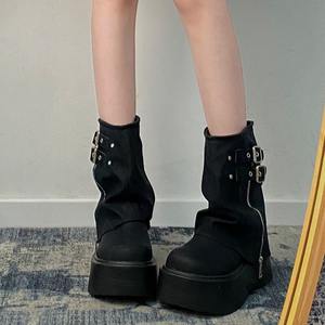 Botas de plataforma negras para mujer, estilo motociclista, nueva colección otoño 2026, botines de calle con efecto adelgazante y aumento de altura - Product Image 3