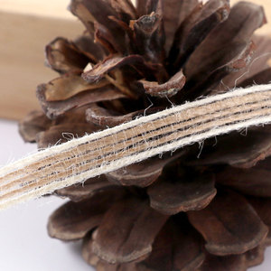 Ruban <span class=keywords><strong>de</strong></span> <span class=keywords><strong>jute</strong></span> naturel <span class=keywords><strong>en</strong></span> gros pour le style floral DIY, rouleaux <span class=keywords><strong>de</strong></span> toile <span class=keywords><strong>de</strong></span> <span class=keywords><strong>jute</strong></span> pour décorations <span class=keywords><strong>de</strong></span> Noël - Product Image 5