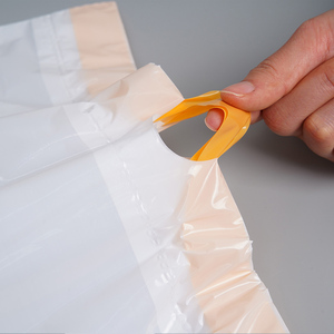 Sac à linge en plastique PE à cordon de serrage à impression personnalisée sacs de lavage jetables pour chambre d'hôtel pour vêtements - Product Image 4