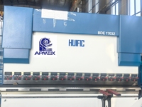 Presse plieuse CNC entièrement électrique PBA 110T 3200 mm 170 tonnes, machine de pliage automatique pour le traitement de l'aluminium avec pompe à moteur