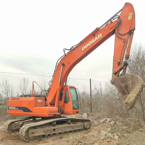 Excavadora Usada Doosan de 22 Toneladas en Buen Estado y con Pocas Horas de Uso, Precio de Venta DH225LC-7 DH220 - Product Image 1