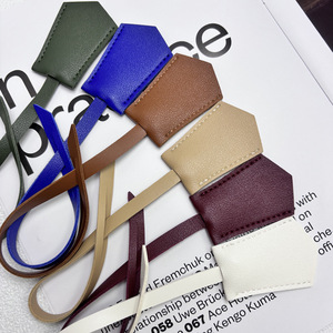 Etiqueta <span class=keywords><strong>de</strong></span> Equipaje <span class=keywords><strong>de</strong></span> Cuero Sintético, Etiqueta <span class=keywords><strong>de</strong></span> Equipaje <span class=keywords><strong>de</strong></span> PU Moderna, Accesorio para Maletas, Bolsos y Mochilas, Etiqueta Portátil para Bolsas - Product Image 1