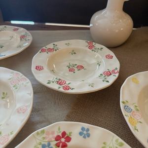 Assiette à soupe ronde en porcelaine de 8 pouces et bol à pâtes italiennes Assiette à soupe en céramique peinte à la main à larges bords - Product Image 5