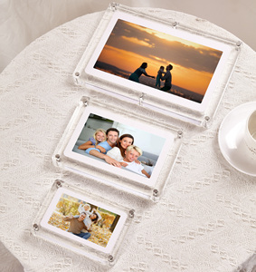 <span class=keywords><strong>Cadre</strong></span> <span class=keywords><strong>photo</strong></span> numérique USB en acrylique transparent de haute qualité et <span class=keywords><strong>cadre</strong></span> vidéo numérique <span class=keywords><strong>avec</strong></span> écran - Product Image 3