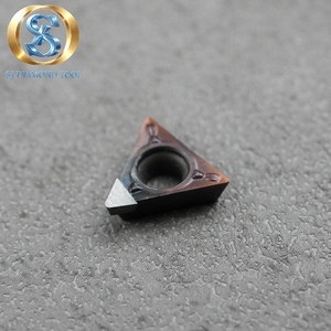 Plaquettes de tournage PCD pour tour CNC optimisées pour les pièces en cuivre et en alliage d'aluminium - Product Image 4