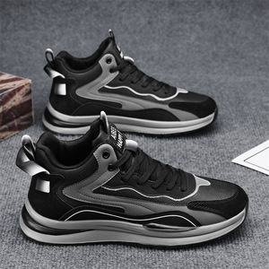 Zapatos de estilo casual para hombre, de cuero, impermeables, deportivos, con parte superior sintética y suela de goma. - Product Image 2