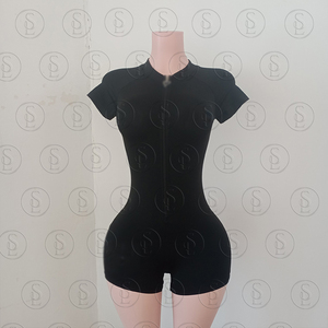 <span class=keywords><strong>Tuta</strong></span> Intera da <span class=keywords><strong>Donna</strong></span> a Maniche Lunghe in Nylon, con Logo Ricamato, Gamba Svasata, per Yoga e Fitness, <span class=keywords><strong>Tuta</strong></span> Sportiva Basica - Product Image 3