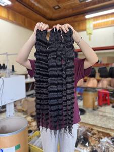 High Quality Vietnamese Human <b>Hair</b> Weft 100% Virgin Raw <b>Remy</b> <b>Hair</b> <b>Extensions</b> for Salon and Distributor - Product Image 3