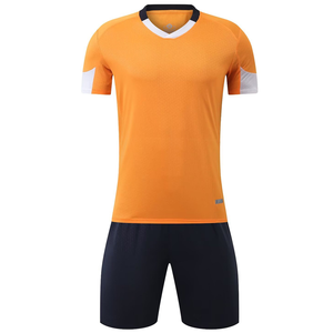 Maillot de football personnalisé en gros, haute qualité, 100 % polyester, lavable, résistant à l'usure, vêtements de sport pour hommes - Product Image 3