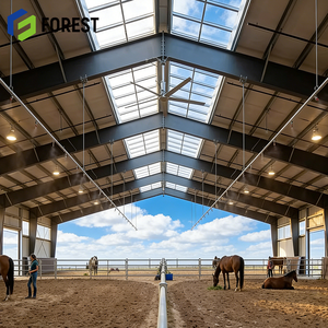 Centro Ecuestre Profesional Ventilado de Tamaño Personalizado con Estructura Metálica Multifuncional y Construcción Robusta y Duradera - Product Image 1