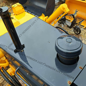 รถดันดินตีนตะขาบ Shantui SD16 มือสอง ขนาด 16 ตัน สำหรับงานก่อสร้าง - Product Image 5