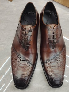 Scarpe <span class=keywords><strong>eleganti</strong></span> da <span class=keywords><strong>uomo</strong></span> di alta qualità Oxfords formale ufficio stile elegante vendita calda in vera pelle caffè colore abito di alta qualità - Product Image 2