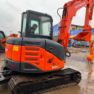 Petite pelleteuse sur chenilles Hitachi ZX50U de 5 tonnes d'occasion/mini ZX50 hydraulique d'occasion Hitachi Zx50u - Product Image 1