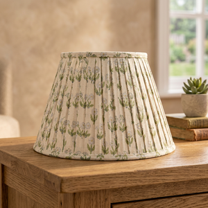 Abat-jour en lin de qualité supérieure à imprimé floral |   Abat-jour en tissu plissé fait main |   Abat-jour pour lampe de table, de sol et suspendue, motif botanique - Product Image 3