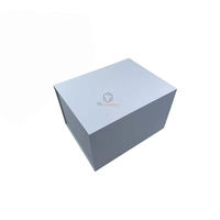 Caja Cosmética Personalizada en Forma de Libro, Estilo Flip Top, Papel Texturizado Especial con Logotipo en Lámina Negra, Película Suave al Tacto y Soporte de Espuma EVA