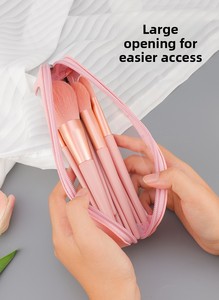 Set de 10 Brochas de Maquillaje de Viaje, Portátiles, de Pelo Sintético Suave, para Base, Polvo y Rubor, Kit Completo de Brochas Cosméticas con Estuche, para Uso Diario - Product Image 6