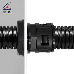 Raccords de conduit en nylon Lianyang 1/2 pouce à connexion directe pour la protection des câbles électriques - Product Image 3