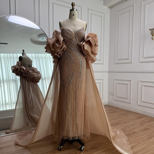 Serene Hill LA72896 Abito da Sera a Sirena di Lusso Senza Spalline Color <span class=keywords><strong>Nude</strong></span> con Perline e Mantella per Feste Formali 2025 - Product Image 3