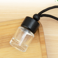 Échantillon gratuit de bouteille de diffuseur suspendu pour voiture bouteille de parfum d'huile essentielle de diffuseur 8ML10ML clair/noir