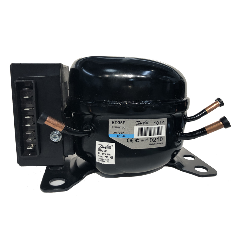 Tles5f 4516 компрессор. 7kk. Sc18cl компрессор. Компрессор danfoss tles5f 102g. Компрессор данфосс 102g.