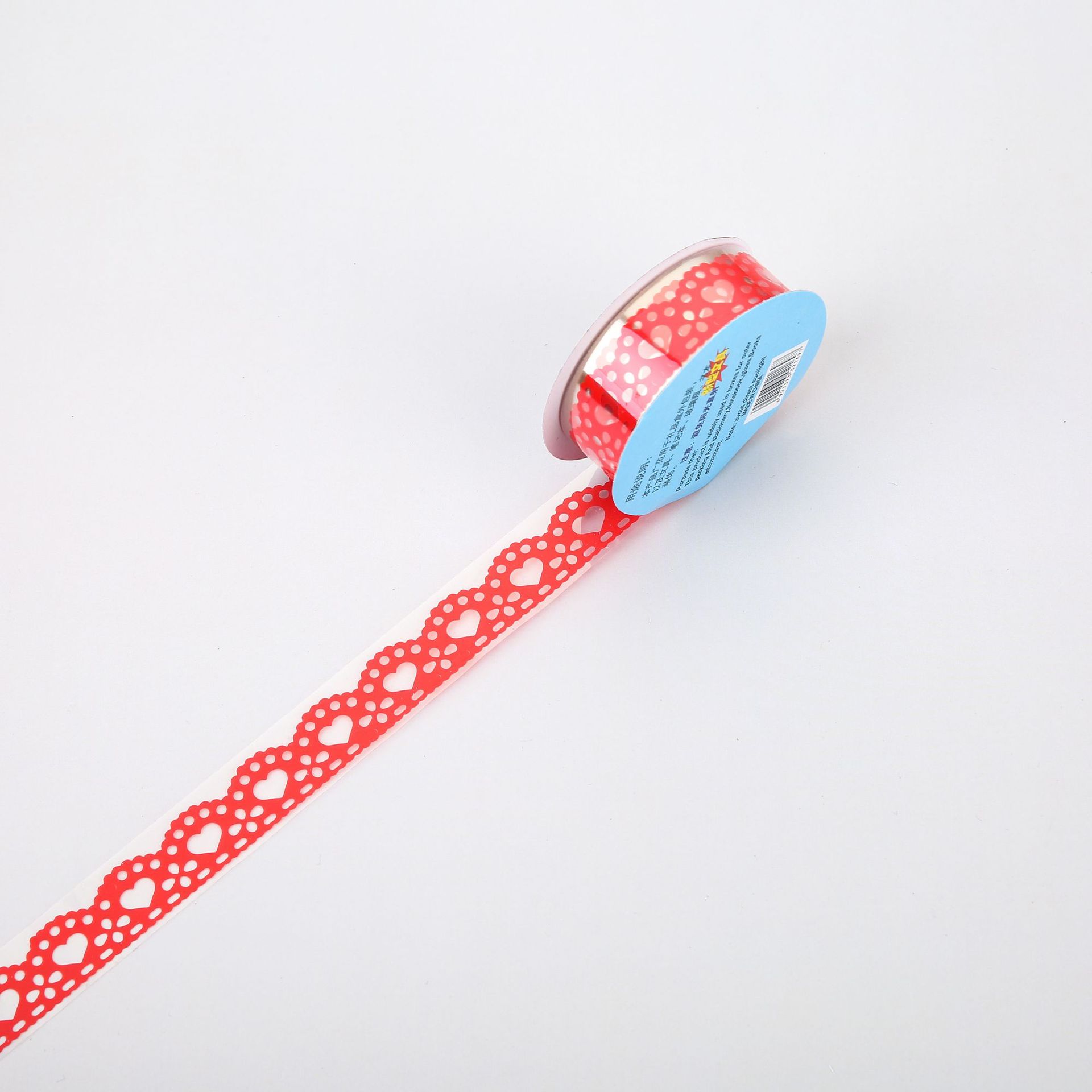 ลูกไม้สีแดง