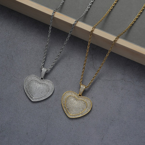 จี้รูปหัวใจสามมิติ เครื่องประดับฮิปฮอป เครื่องประดับเสริม ทองแดงฝังเพทาย - Product Image 3