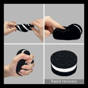 หมอนบีบโอรีโอขนาดใหญ่พิเศษ 15 ซม. ของเล่นบีบยืดหยุ่นช้าๆ บรรเทาความเครียด ผ่อนคลาย ของเล่นรูปอุ้งเท้า ทำจาก PU ซิลิโคน - Product Image 4