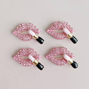 Designer Metall Luxus Bling Lippen Lippenstifte benutzer definierte Strass Legierung Designer Metall Marke Schuh Charms für Clog Schuhe Dekoration - Product Image 6