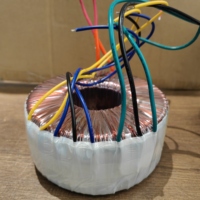 Entrée en cuivre pur 482VA Sortie 220V 10V 18V-0-18V 40V-0-40V Transformateur toroïdal de puissance pour les haut-parleurs audio