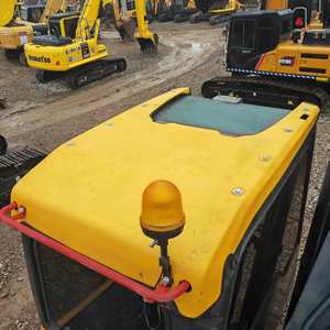 Excavatrice moyenne de 24 tonnes Volvo EC240 d'occasion de haute qualité en provenance de Suède Excavatrice hydraulique sur chenilles pour machines de construction - Product Image 4