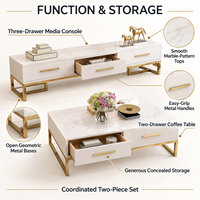 Ensemble meuble TV et table basse WYRAX Jewelry Store Lounge blanc avec dessus aspect marbre, console à trois tiroirs et bases ouvertes dorées
