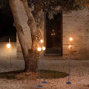 Lampe de jardin extérieure étanche, lampe de pelouse LED moderne, éclairage de paysage de villa, éclairage de couloir - Product Image 4