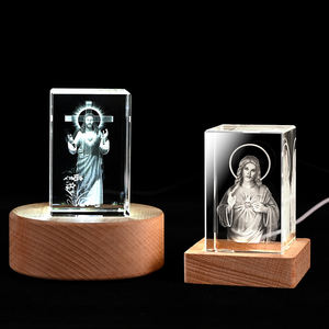 Bloc de cristal k9 <span class=keywords><strong>cube</strong></span> en verre 3d laser <span class=keywords><strong>cube</strong></span> design personnalisé led base en <span class=keywords><strong>bois</strong></span> - Product Image 5