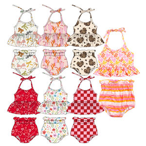 Conjunto de Top Halter sin Mangas para Niñas al por Mayor con Pantalones Cortos con Volantes de Cintura Alta y Estampados de San Valentín - Product Image 1