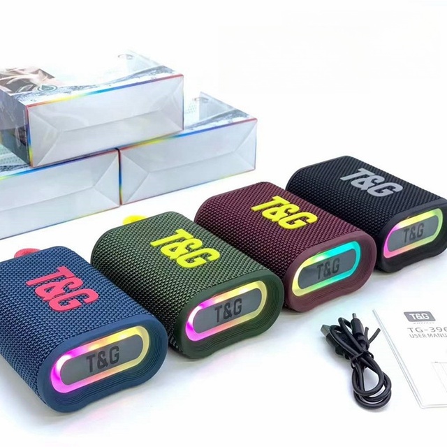 Creative Outdoors TG396 Mini Wireless for FM Radio Portable Waterproof Subwoofer Speaker RGB for Outdoor Sports Blue