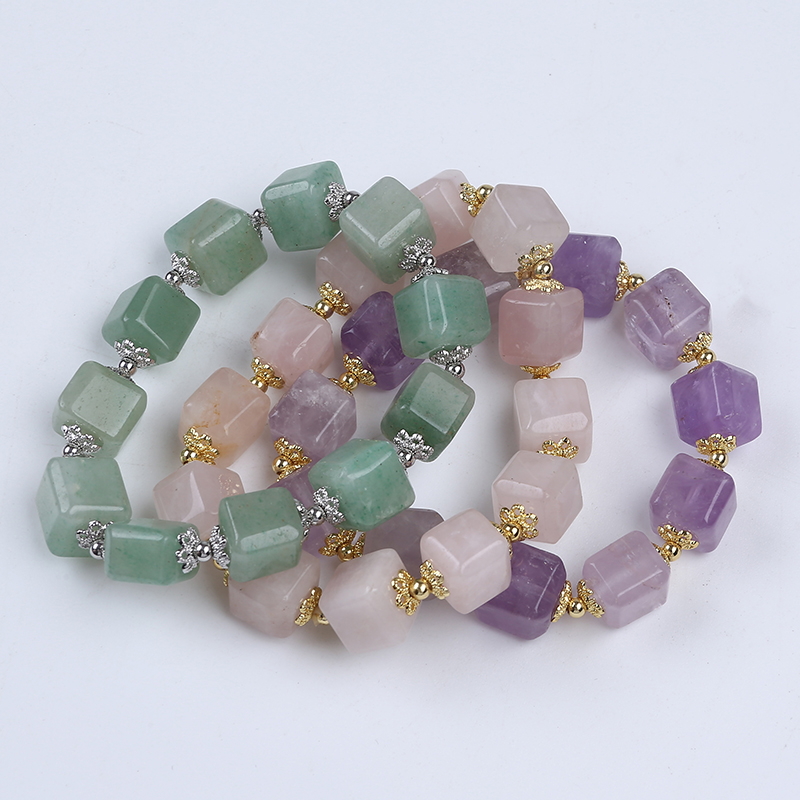 クリスタルビーズブレスレット 卸売10 * 10mm天然石クリスタルビーズルービックキューブ宝石