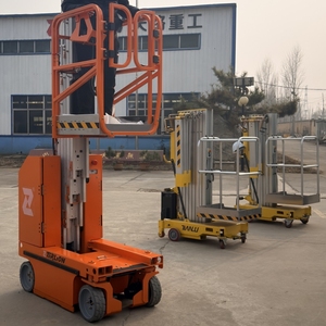 <span class=keywords><strong>Plateforme</strong></span> élévatrice électrique autopropulsée TERLION à mât unique en aluminium avec une hauteur de <span class=keywords><strong>plateforme</strong></span> maximale de 6 m pour les opérations de maintenance en entrepôt - Product Image 4