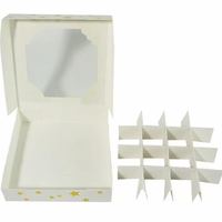 Boîte cadeau portable en carton blanc écologique, biodégradable et recyclable, avec insert à motif étoile or/argent et fenêtre vide pour sushis
